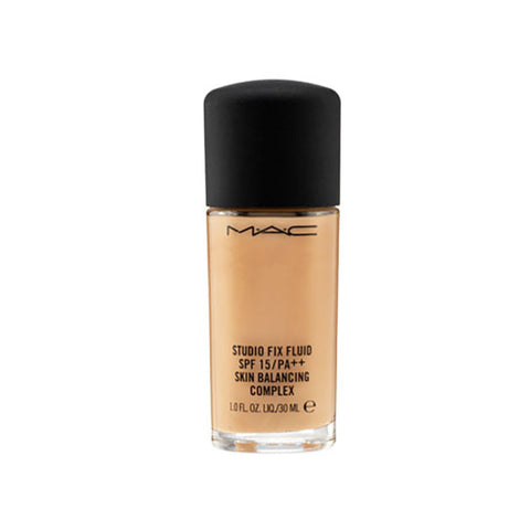 M.A.C Studio Fix Fluid SPF 15 Foundation NC15