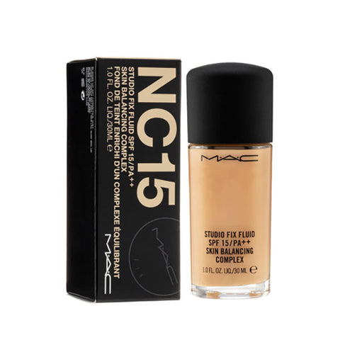 M.A.C Studio Fix Fluid SPF 15 Foundation NC15