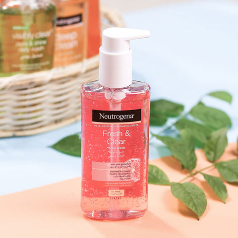 Neutrogena Fresh & Clear Facial Wash