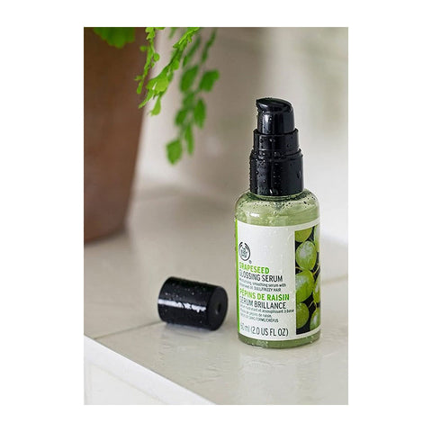 The Body shop Grapeseed Glossing Serum